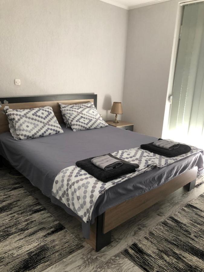 Centre Apartment Prilep Esterno foto